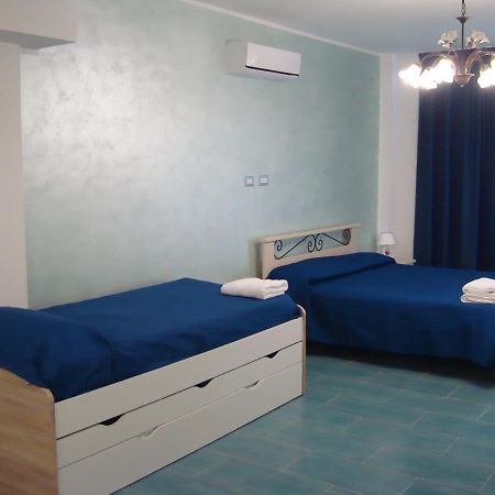 Guest House Mare e Luna Fiumefreddo Bruzio Extérieur photo