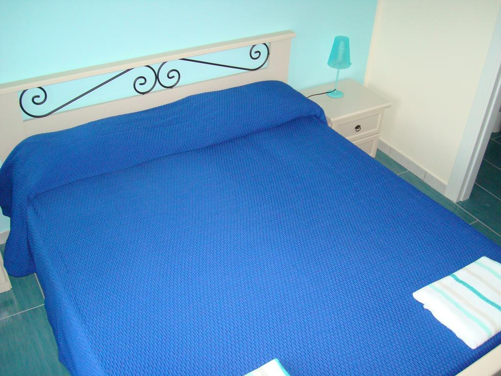Guest House Mare e Luna Fiumefreddo Bruzio Chambre photo