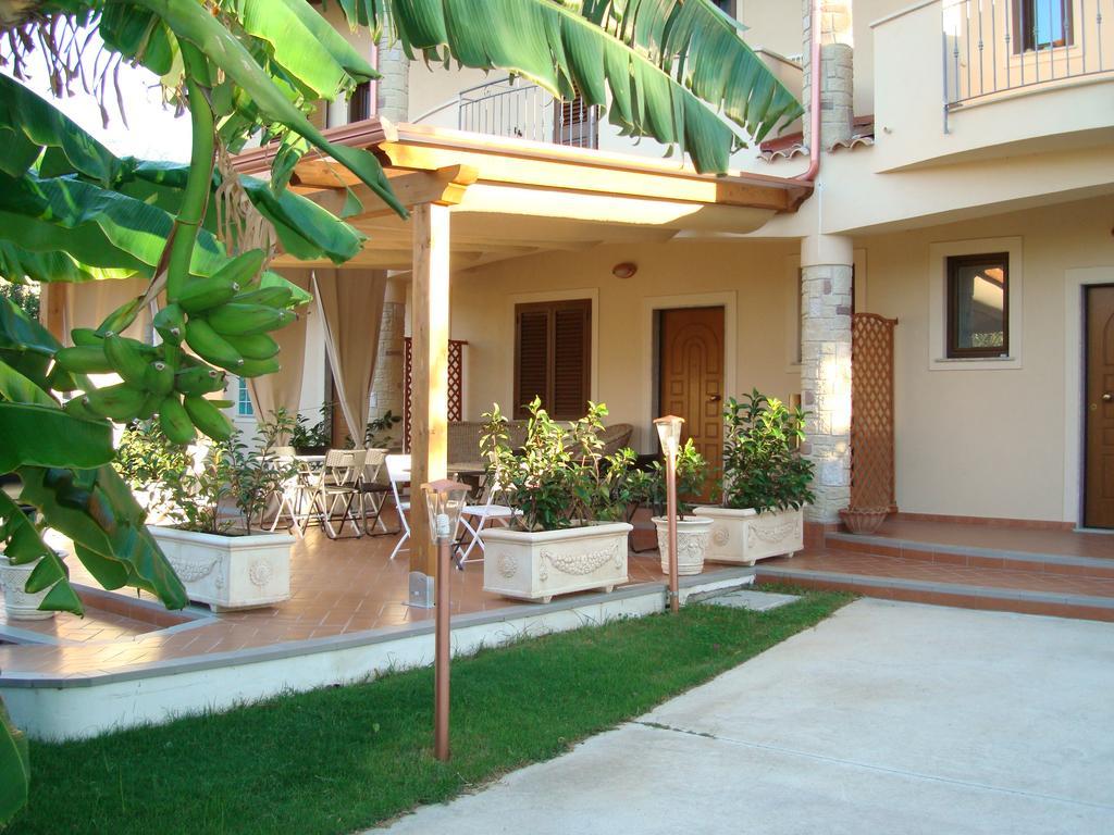 Guest House Mare e Luna Fiumefreddo Bruzio Extérieur photo